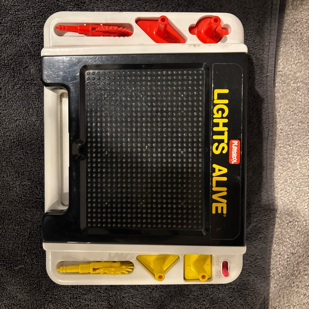 Playskool Lights Alive Toy - Black, Red, Yellow
